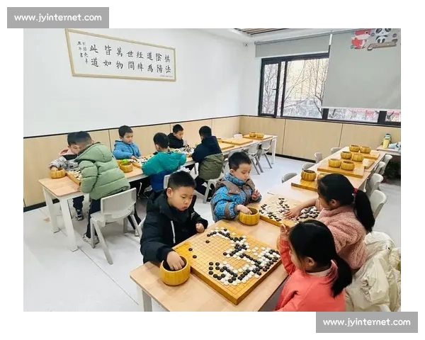 围棋比赛中的智慧较量与心态博弈探索 围棋比赛中的智慧较量与心态博弈探索